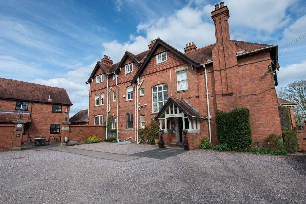 The Old Vicarage Hotel Bridgnorth Exterior photo